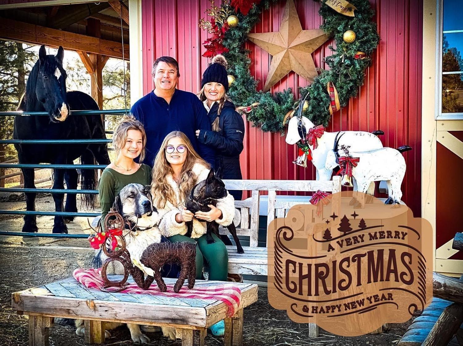 Christmas @ The Random Ranch | Mini Photo Fundraiser