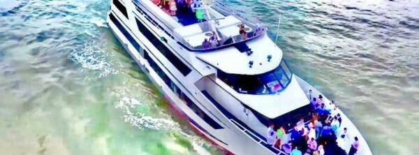 Party Boat + Free Drinks in Hollywood, FL