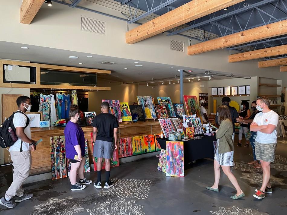 Celebrate One Last Summer Fling At Shops Around Lenox's Pop-Up Gallery