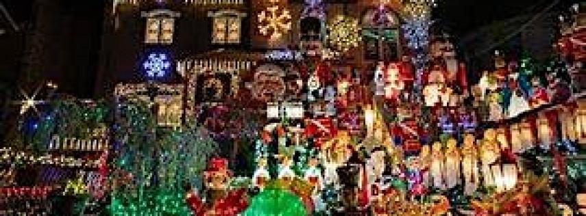 Brooklyn Dyker Heights and Manhattan Christmas Lights Bus Trip 2022